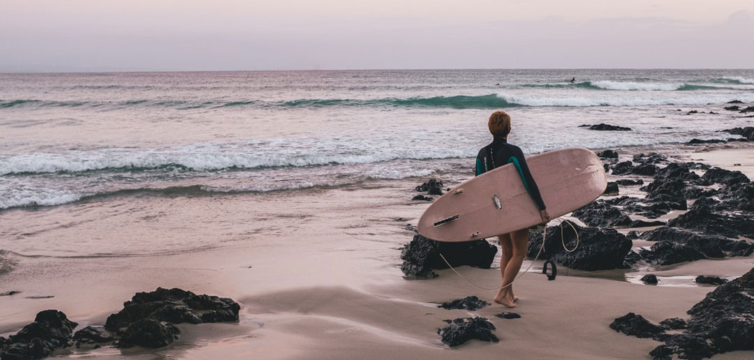 Das darf im Surfurlaub nicht fehlen - Packliste für deinen nächsten Surftrip Surftrip