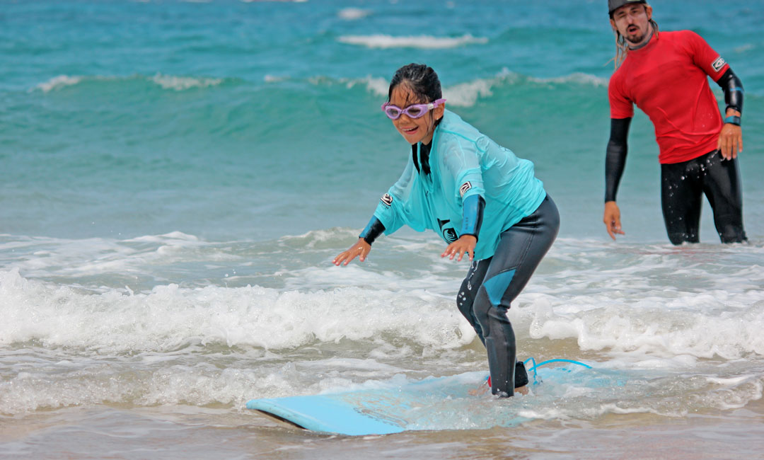 Surf course Fuerteventura - Learn to surf with FreshSurf 6 familien surfkurs fuerteventura