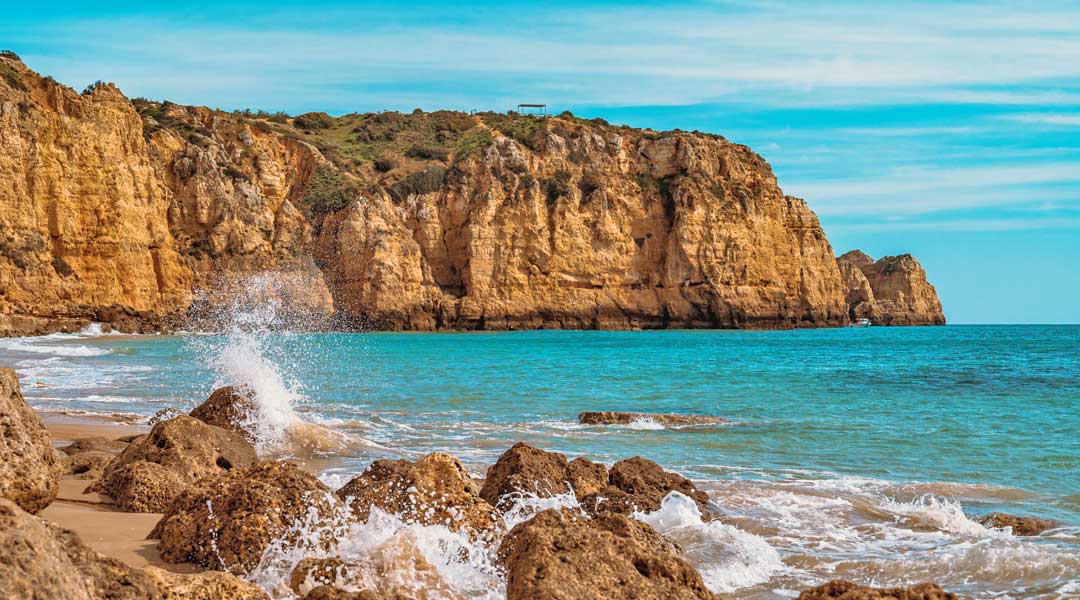 wintersurfspots in europa - sonnenschein an der algarve