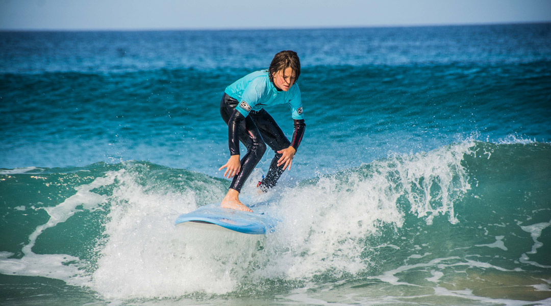Health benefits of surfing - physical and mental advantages 4 vorteile des surfens - lernen